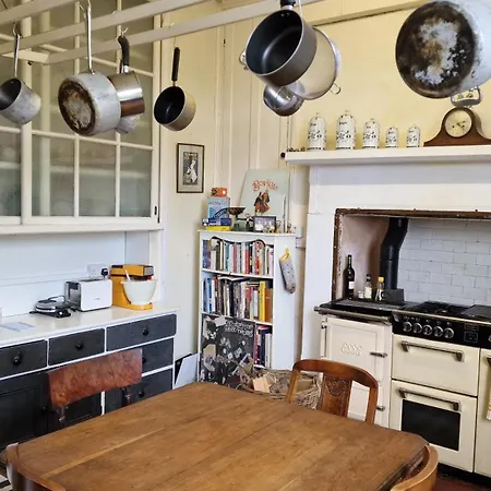 Couette-café Huge Double In Victorian House